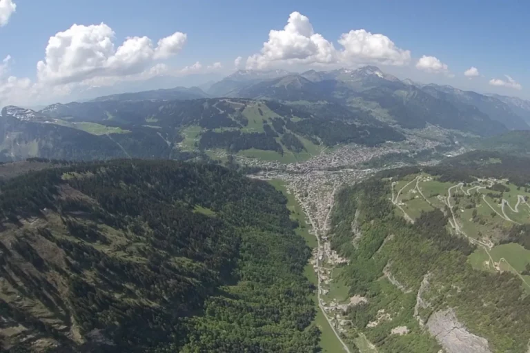 Parapente biplace airéole morzine