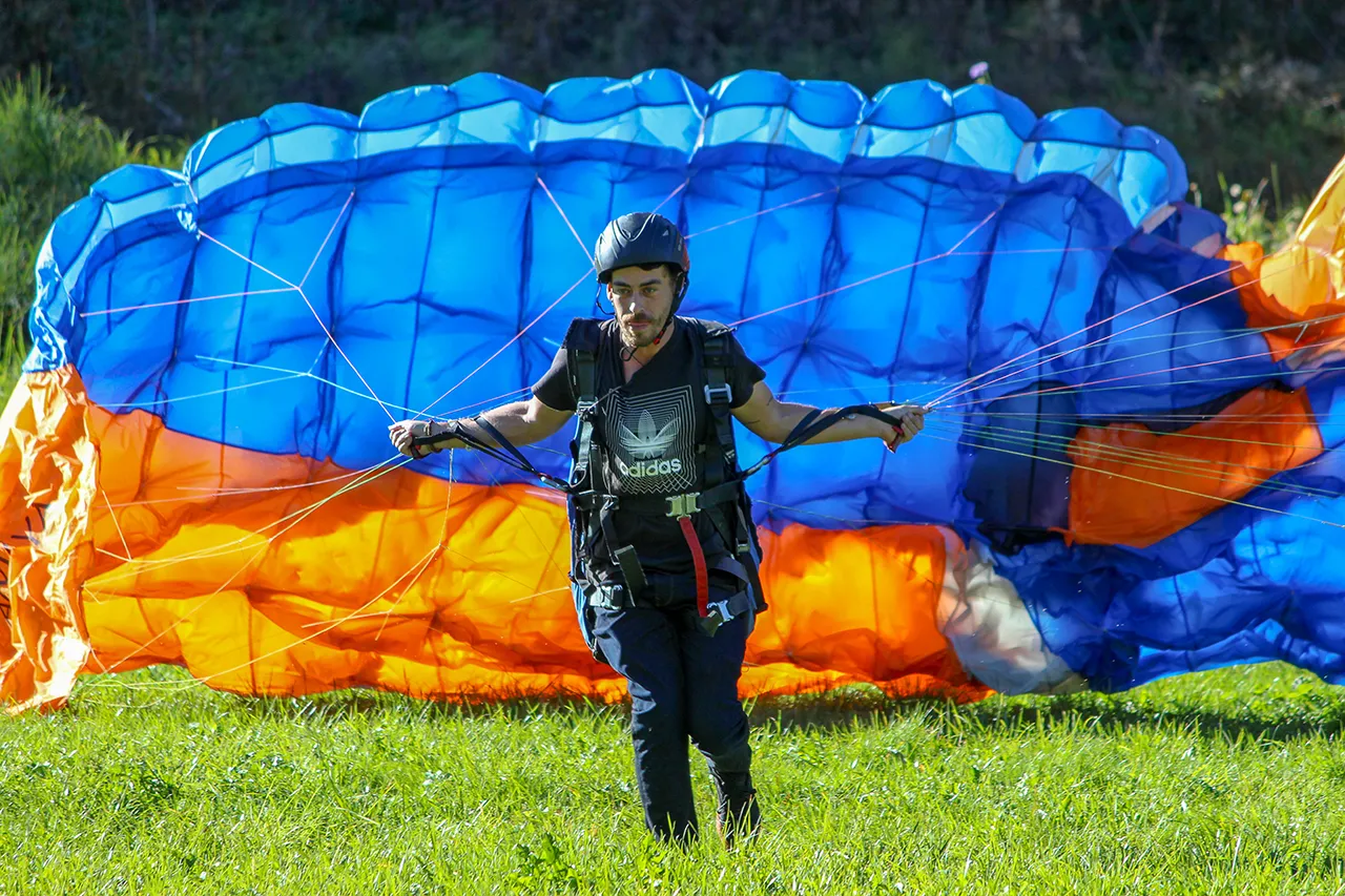 apprendre le parapente à morzine avoriaz