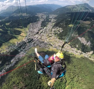 Les baptêmes de parapente à Morzine